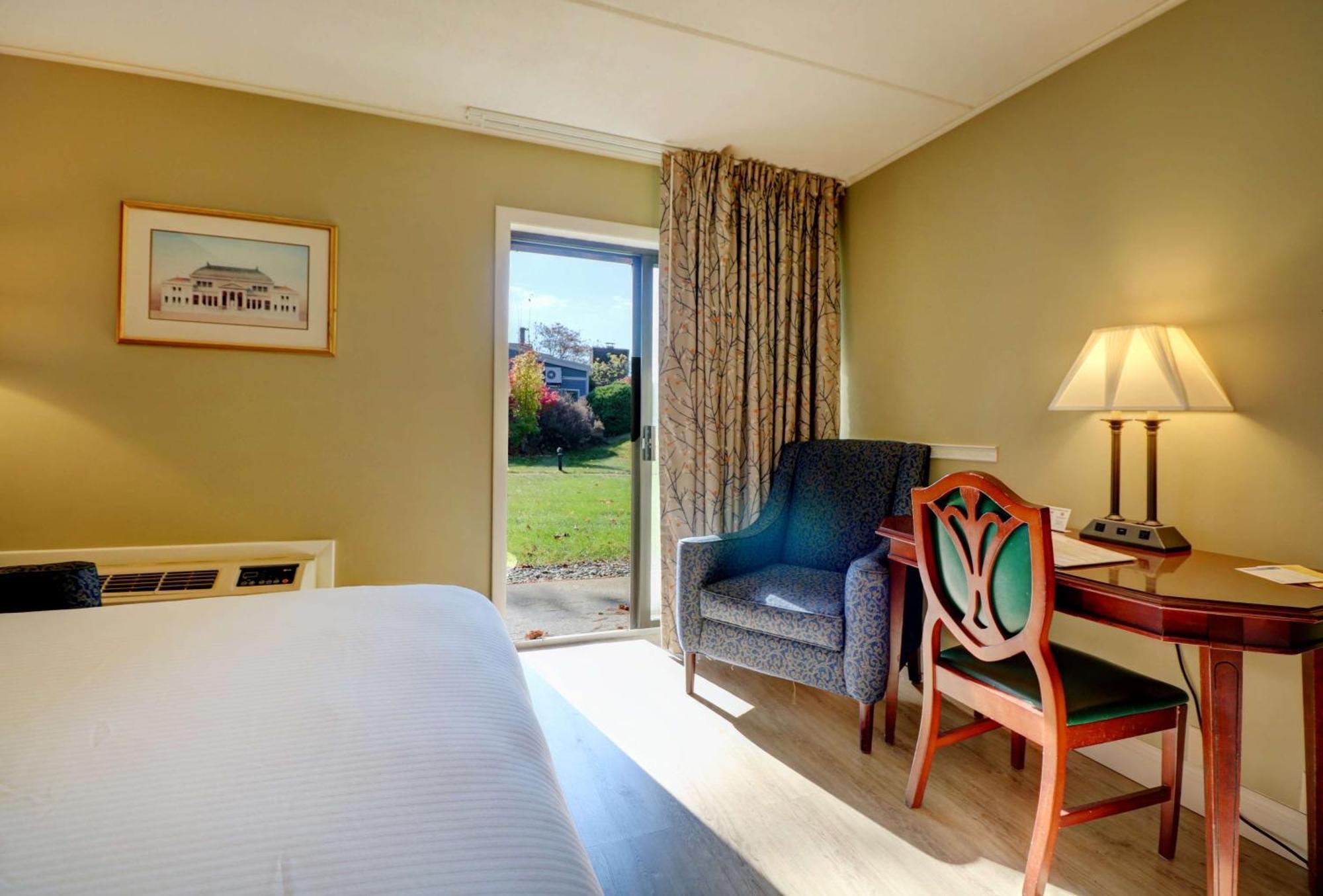Fireside Inn & Suites Gilford Eksteriør bilde