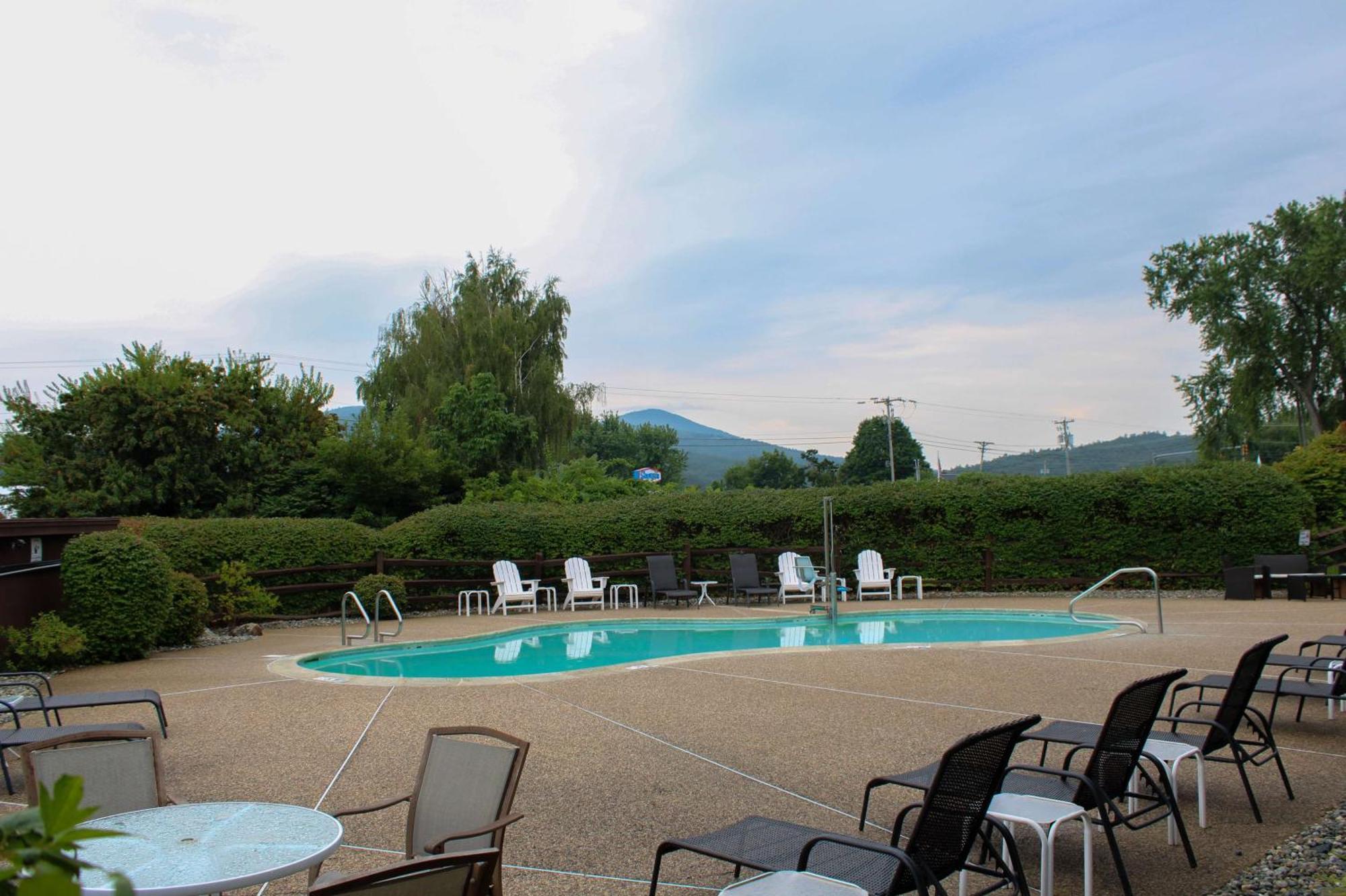 Fireside Inn & Suites Gilford Eksteriør bilde
