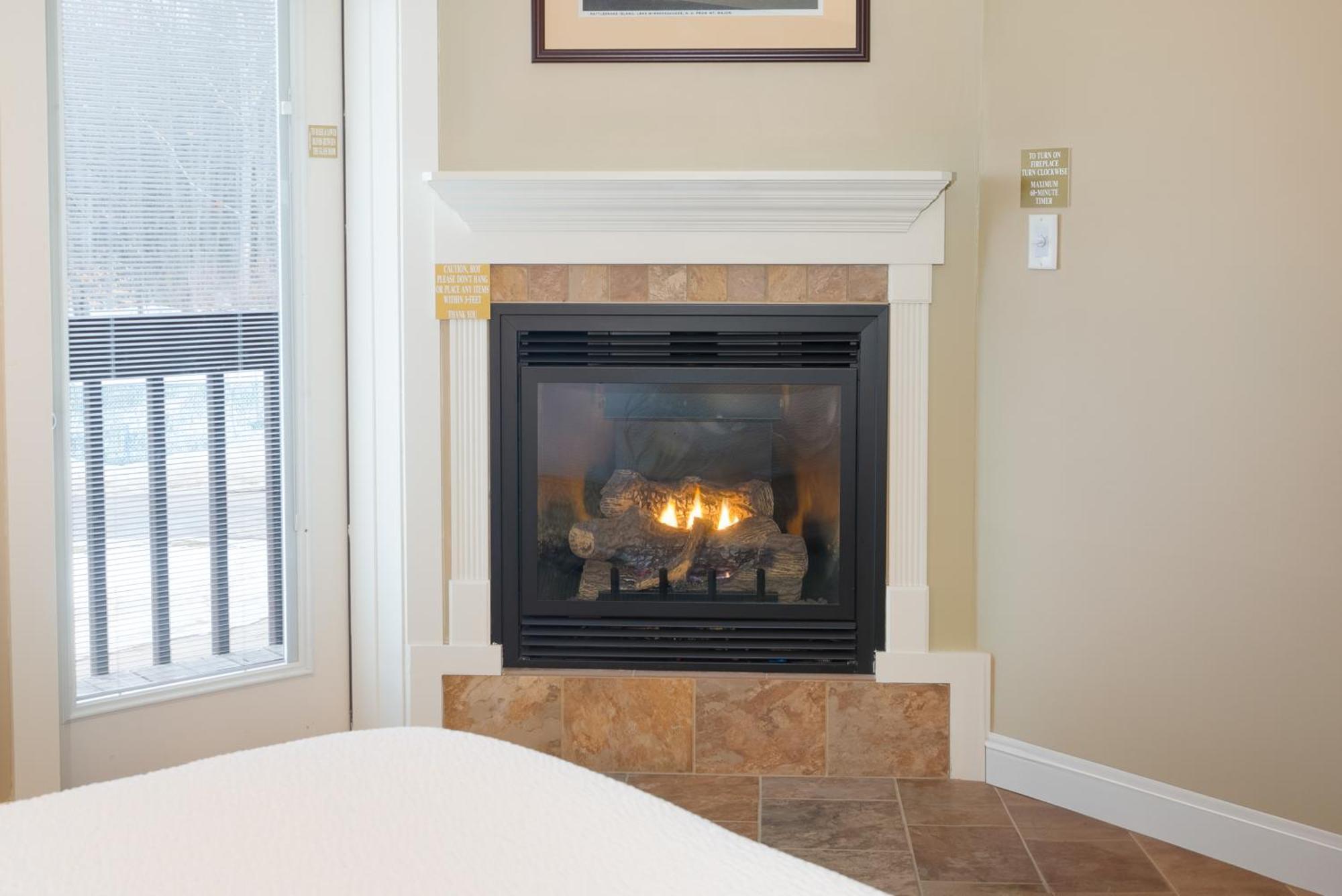 Fireside Inn & Suites Gilford Eksteriør bilde