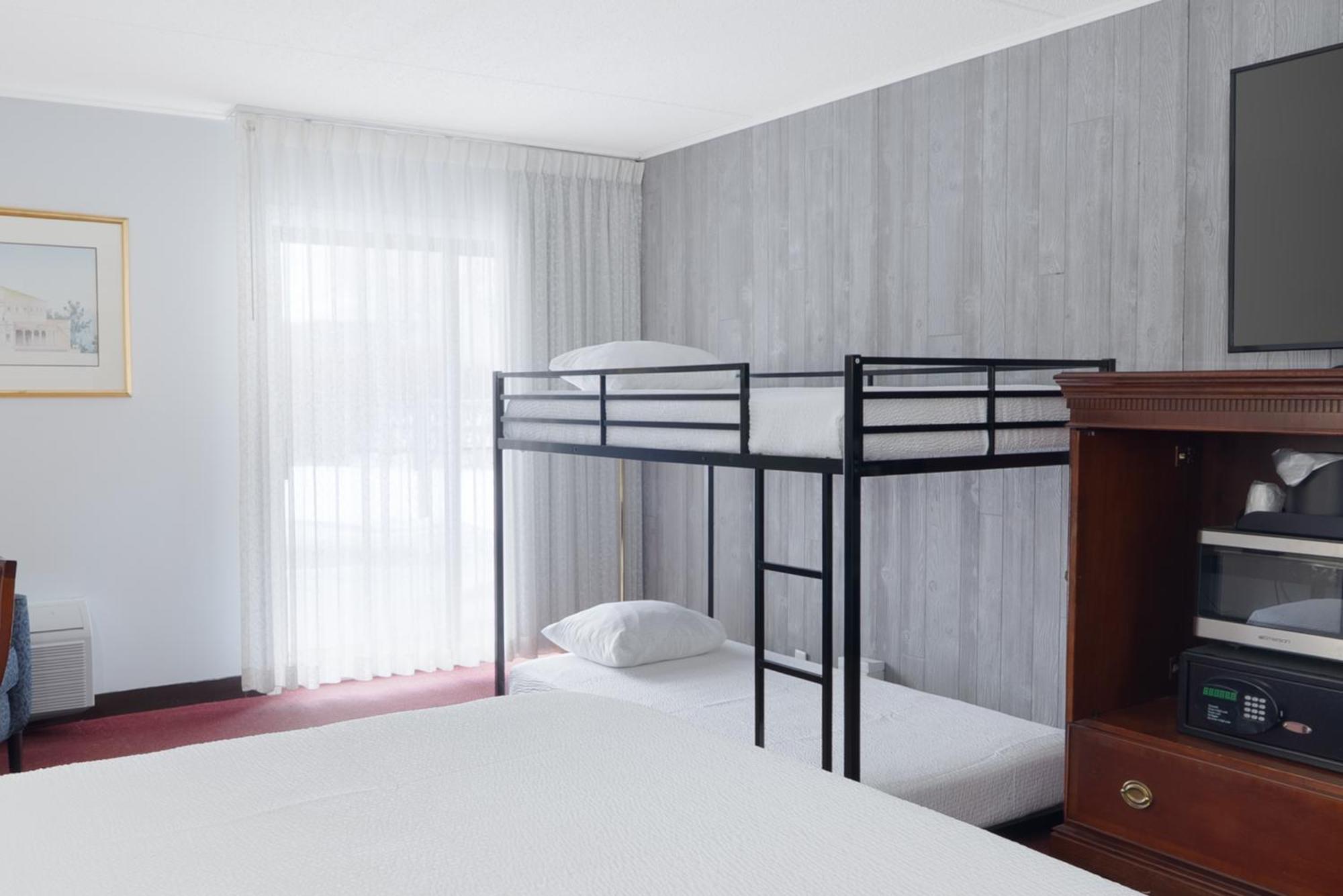 Fireside Inn & Suites Gilford Rom bilde