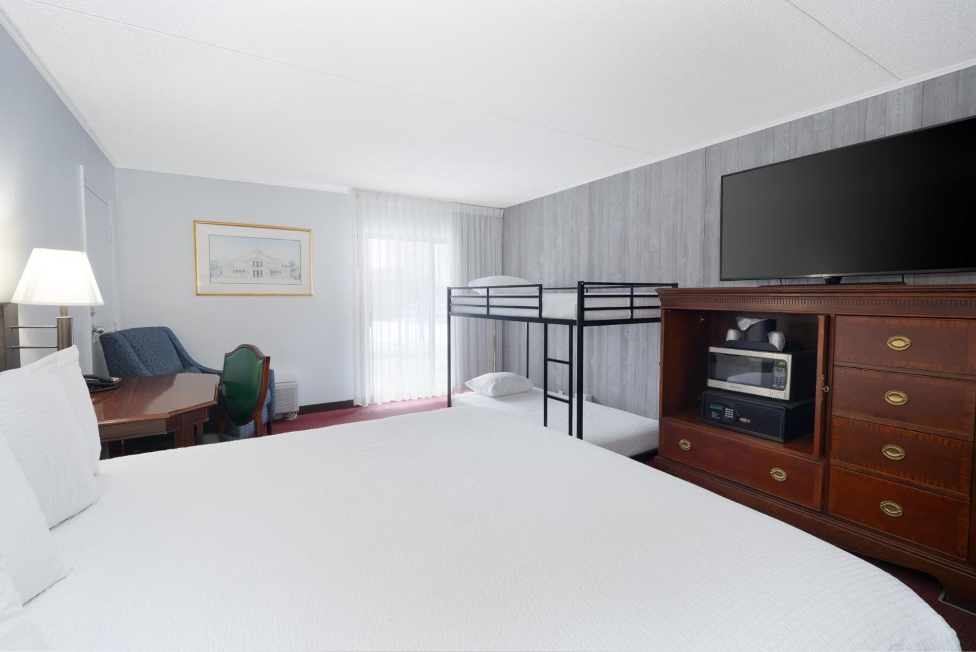 Fireside Inn & Suites Gilford Eksteriør bilde